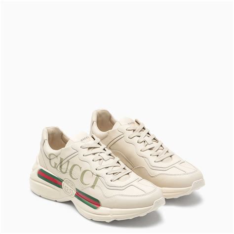 scarpe gucci uomo con stemma|sneakers gucci su farfetch.